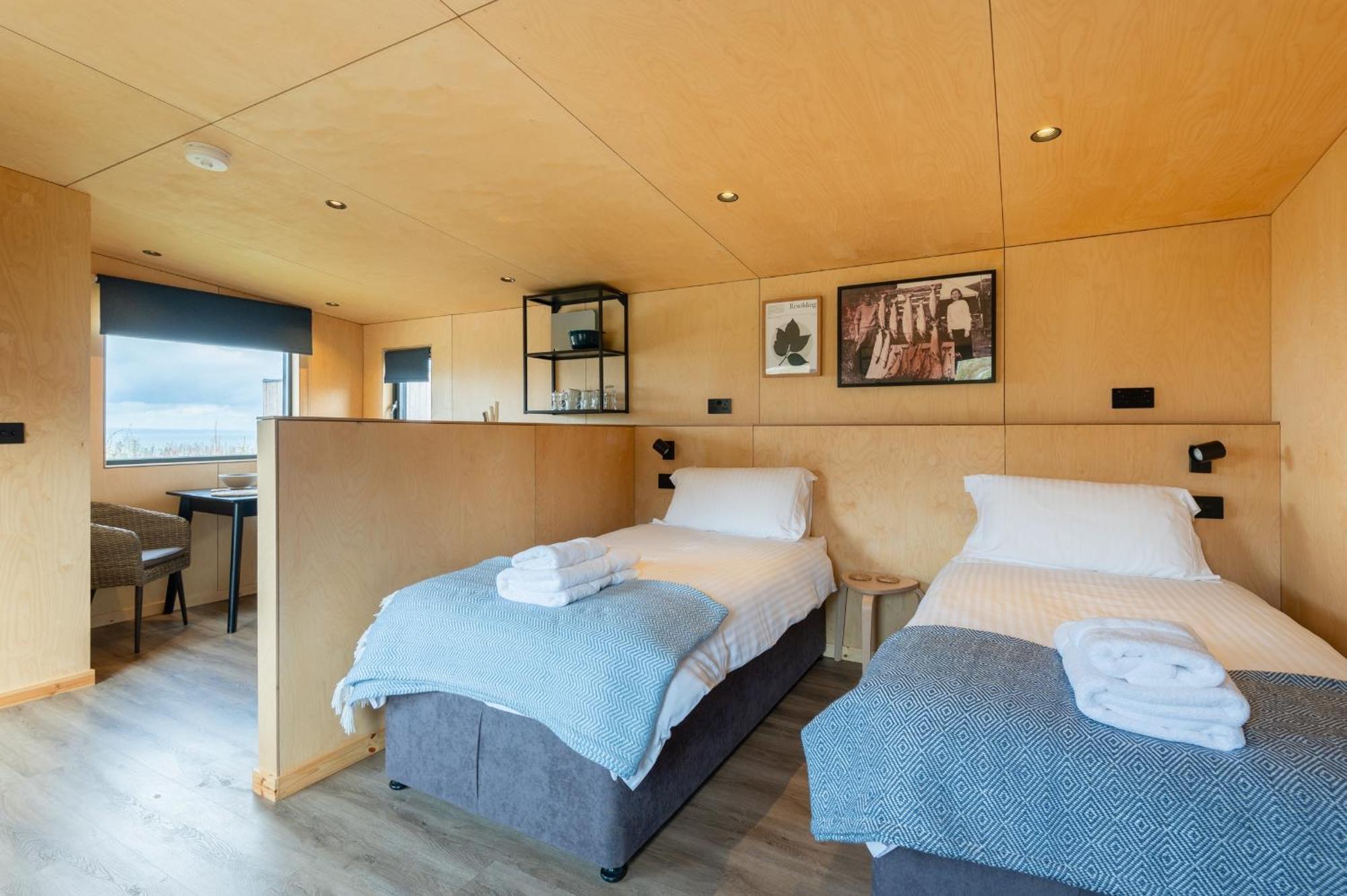 Rustic Cabins, Sea Views From Rewilded Farm With Highland Cows St. Andrews Exterior foto